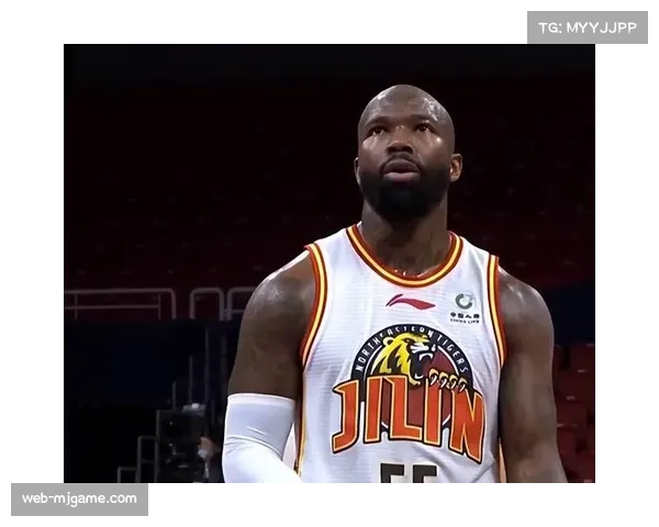 CBA官方公布月度最佳国际球员：新疆队外援多米尼克·琼斯当选